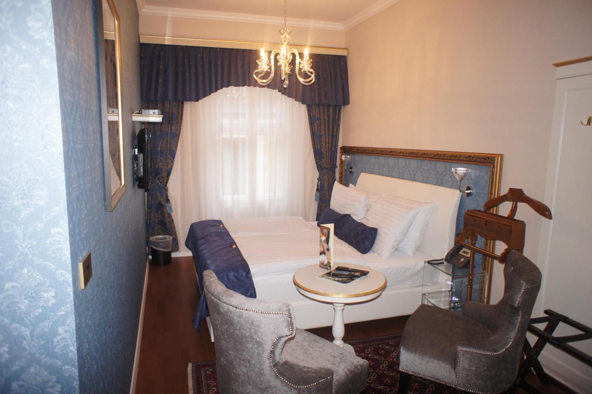 Hotel Actum Κραν Εξωτερικό φωτογραφία
