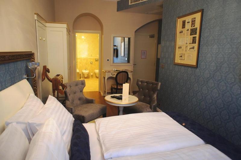 Hotel Actum Κραν Εξωτερικό φωτογραφία